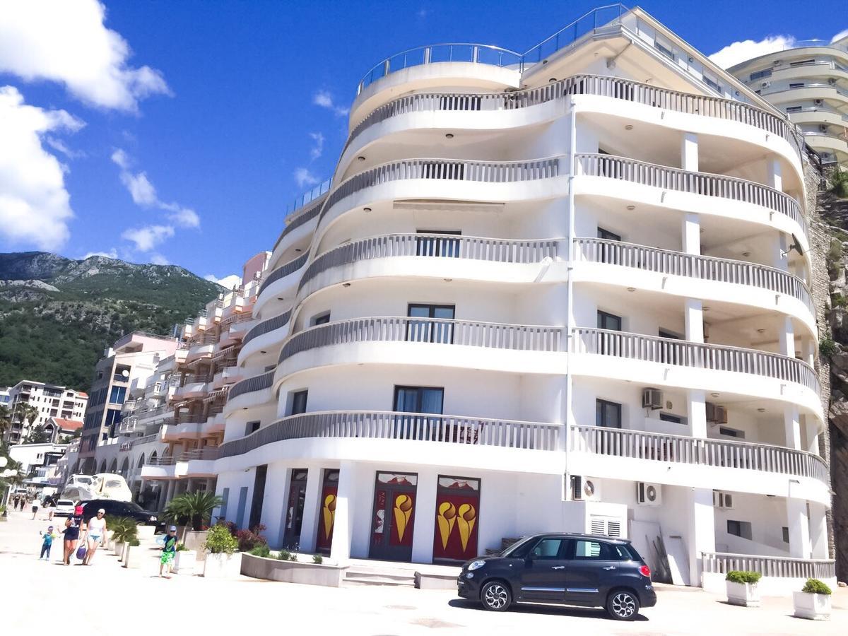 Beach Apartment Rafajlovići Dış mekan fotoğraf